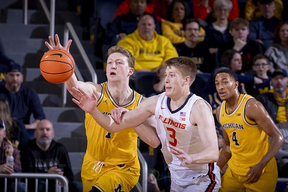 Danny Wolf (1) and Nimari Burnett (4)