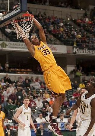 Stu Douglass (1) and Tim Hardaway Jr. (10)