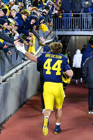 Max Bredeson (44)