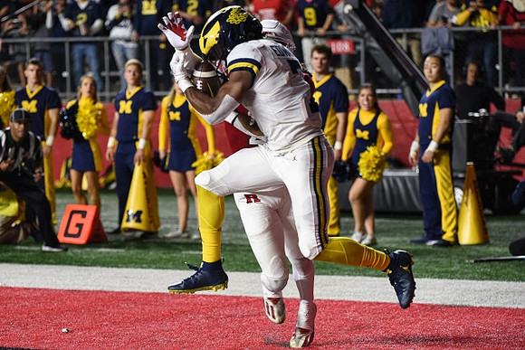 Donovan Edwards (7)