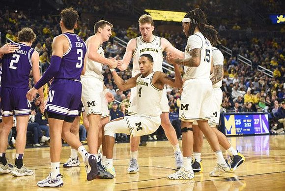 Will Tschetter (42), Nimari Burnett (4), Danny Wolf (1), Rubin Jones (15), and Tre Donaldson (3)
