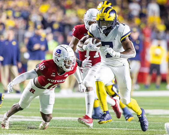 Donovan Edwards (7)