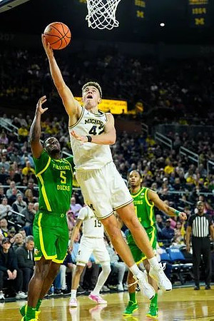 Will Tschetter (42) and Rubin Jones (15)