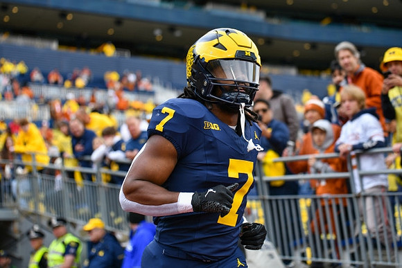 Donovan Edwards (7)