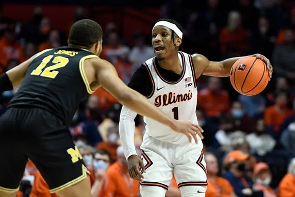 DeVante' Jones (12)