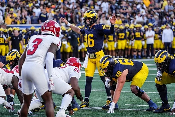 Davis Warren (16), Josh Priebe (68), and Myles Hinton (78)