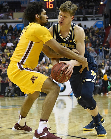 Moritz Wagner (13)