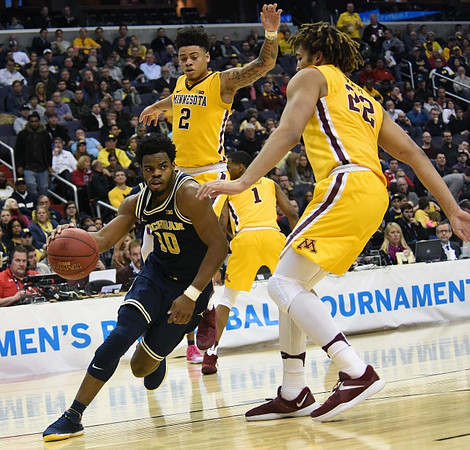 Derrick Walton Jr. (10)