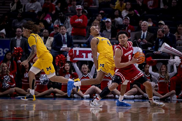 Tre Donaldson (3) and Nimari Burnett (4)