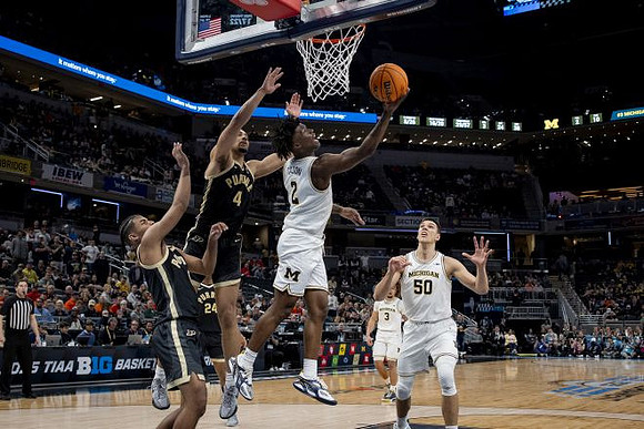 L.J. Cason (2), Tre Donaldson (3), and Vladislav Goldin (50)