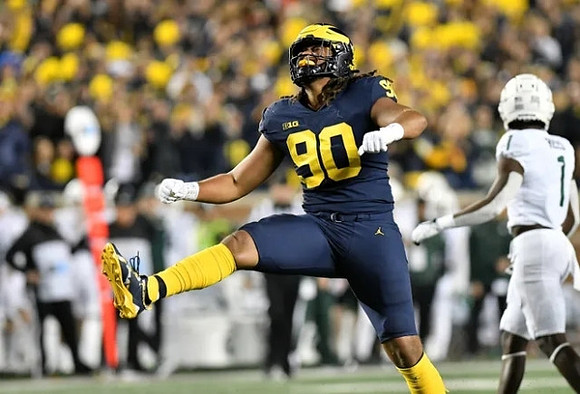 Mike Morris (90)