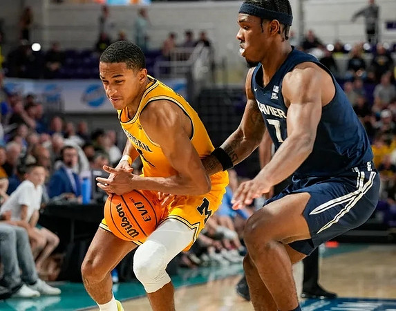 Nimari Burnett (4)