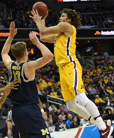 Moritz Wagner (13)