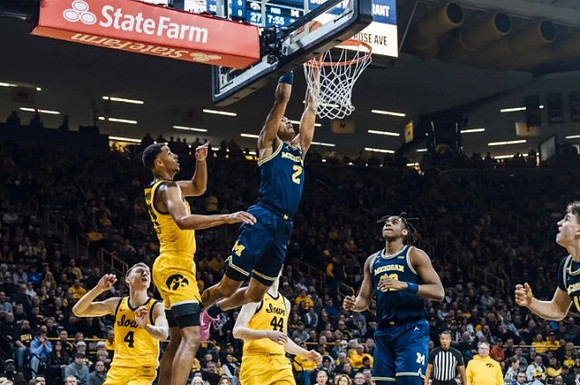 Kobe Bufkin (2), Tarris Reed Jr. (32), and Will Tschetter (42)