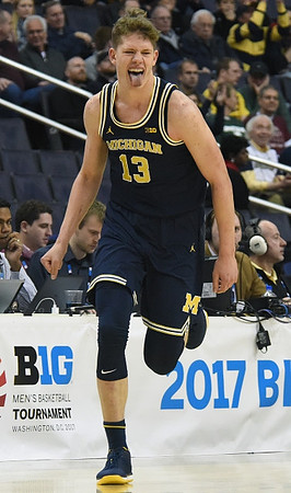 Moritz Wagner (13)