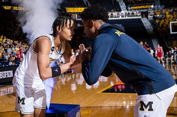 Kobe Bufkin (2) and Jace Howard (25)