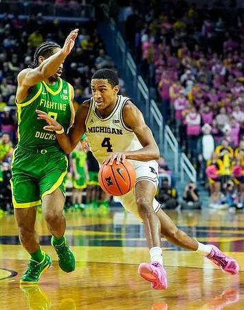 Nimari Burnett (4)