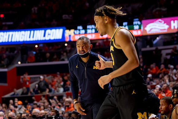 Juwan Howard and Terrance Williams II (5)