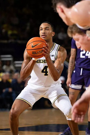 Nimari Burnett (4)