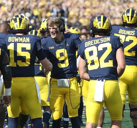 Alan Bowman (15), J.J. McCarthy (9), Max Bredeson (82), and Tristan Bounds (72)