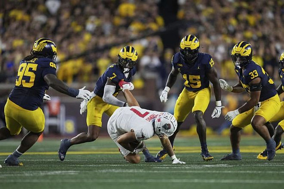 Max Bredeson (44), Andrew Sprague (54), and Justice Haynes (22)