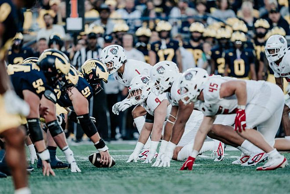 Andrew Sprague (54), Brady Norton (70), and Greg Crippen (51)