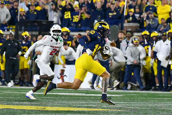 Kendrick Bell (10)