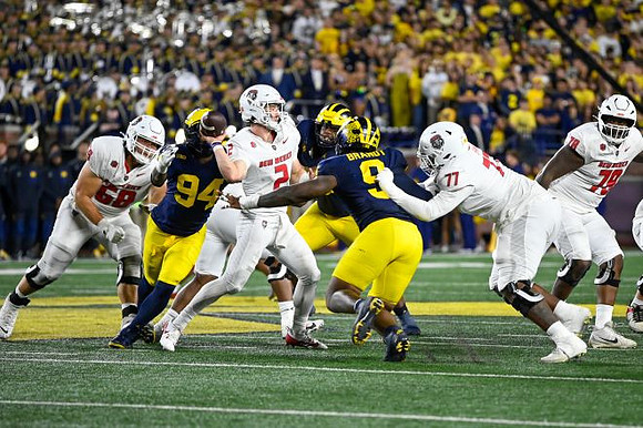 Nate Marshall (94) and Cameron Brandt (9)