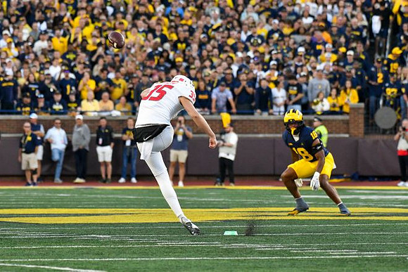 Troy Bowles (18)