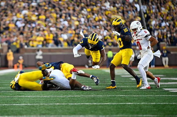 TJ Metcalf (7) and Zeke Berry (10)
