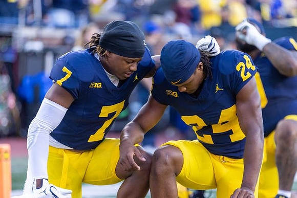TJ Metcalf (7) and Tevis Metcalf (24)