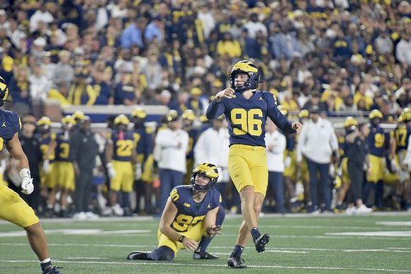 Hudson Hollenbeck (90) and Dominic Zvada (96)