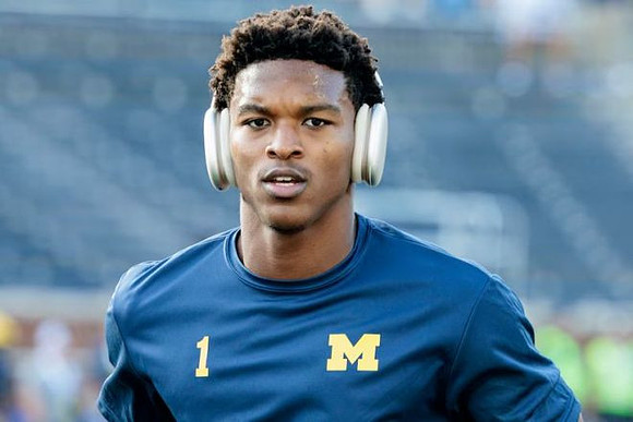Donaven McCulley (1)