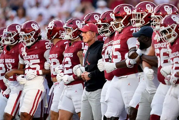 Oklahoma Head Coach Brent Venables