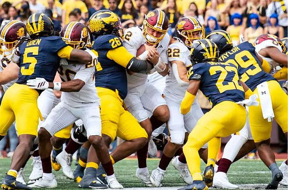 Jacob Oden (5), Rayshaun Benny (26), Elijah Dotson (22), and Chase Taylor (29)