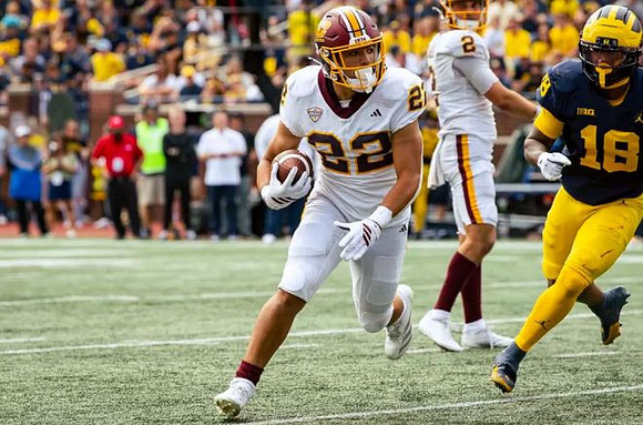 Troy Bowles (18)