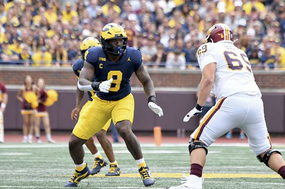 Derrick Moore (8)