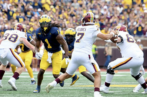 TJ Metcalf (7) and Jaishawn Barham (1)
