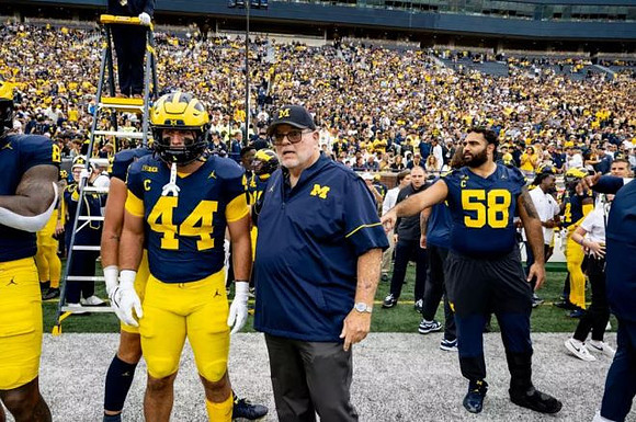 Max Bredeson (44) and Giovanni El-Hadi (58)