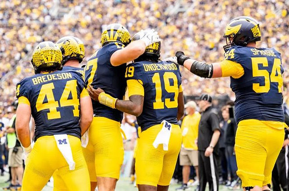 Max Bredeson (44), Marlin Klein (17), Bryce Underwood (19), and Andrew Sprague (54)
