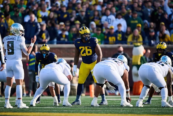 Aamir Hall (12) and Rayshaun Benny (26)