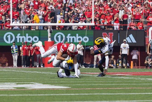 Jyaire Hill (20)