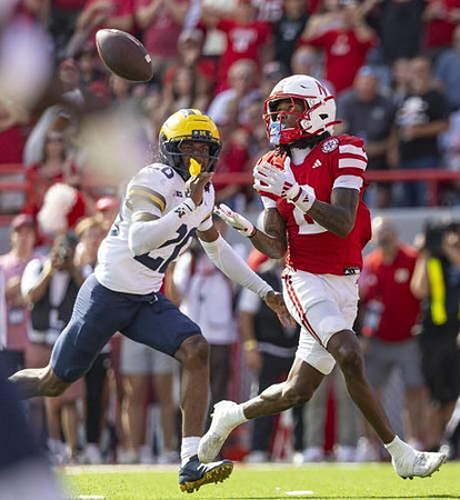 Jyaire Hill (20)