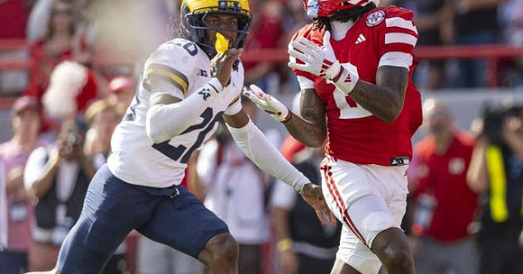 Jyaire Hill (20)