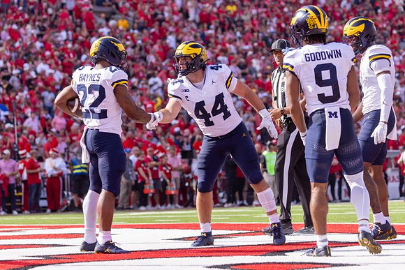 Justice Haynes (22), Max Bredeson (44), and Channing Goodwin (9)