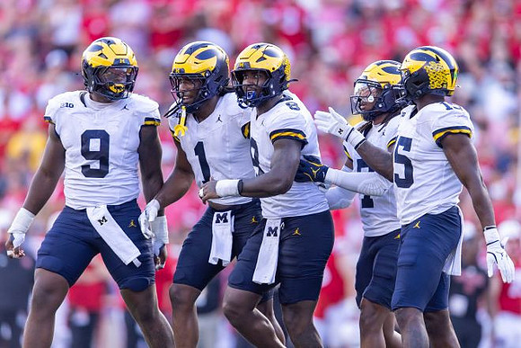 Cameron Brandt (9), Jaishawn Barham (1), Derrick Moore (8), TJ Metcalf (7), and Ernest Hausmann (15)