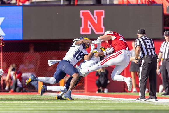 Troy Bowles (18)