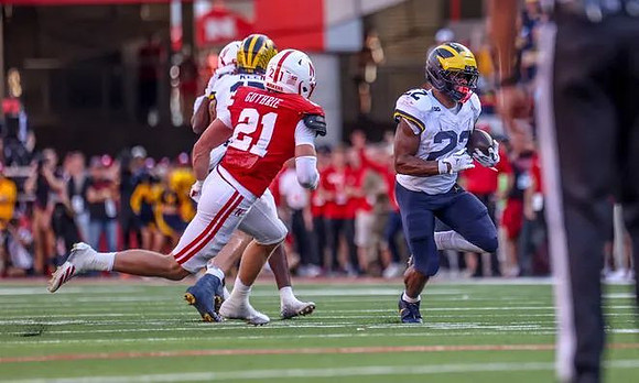 Marlin Klein (17) and Justice Haynes (22)