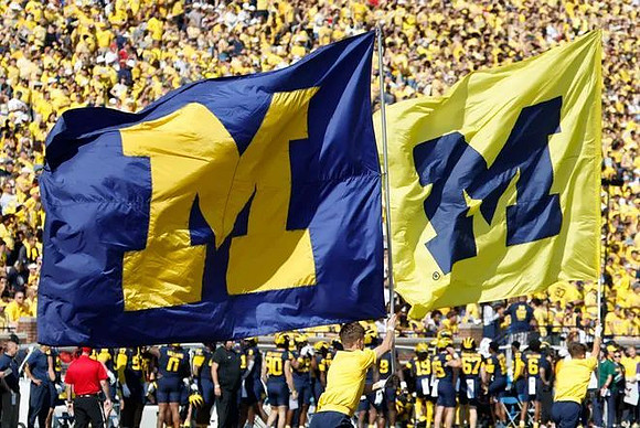 Michigan Cheerleaders