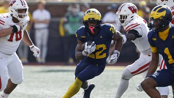 Justice Haynes (22) and Donaven McCulley (1)